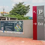 Dua Sentral Signature Suites